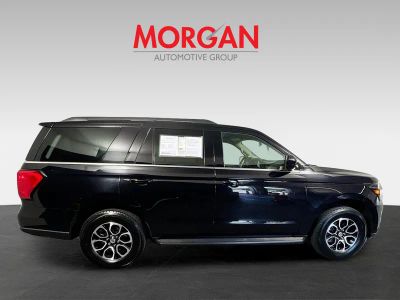 2024 Ford Expedition — side profile view