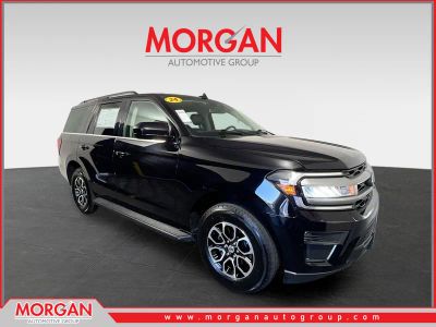2024 Ford Expedition XLT in Agate Black Metallic — front three-quarter view