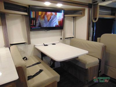 2024 Winnebago Sunstar - Photo 5
