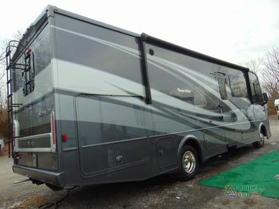 2024 Winnebago Sunstar - Photo 2