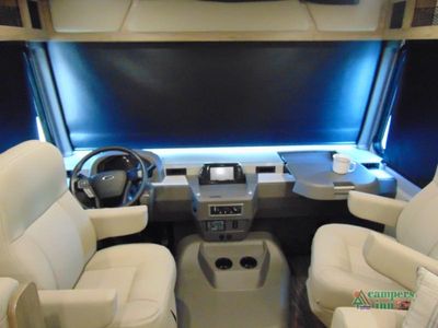 2024 Winnebago Sunstar - Photo 24