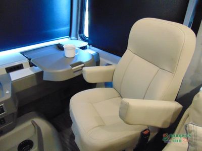 2024 Winnebago Sunstar - Photo 18