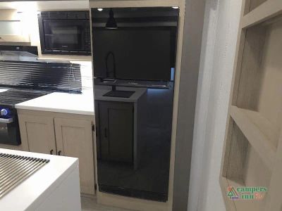 2024 Forest River RV Wildwood Platinum — photo 30 view