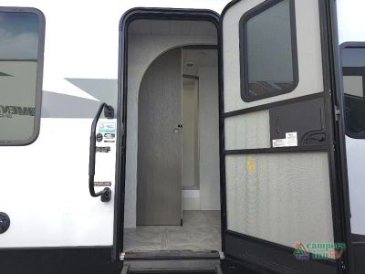 2024 Forest River RV Wildwood Platinum — photo 13 view