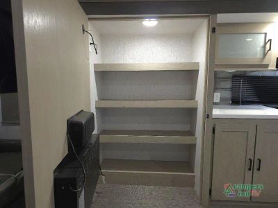2024 Forest River RV Wildwood Platinum — photo 46 view