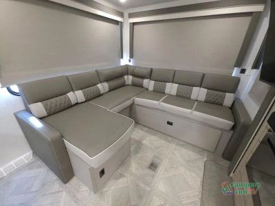 2024 Forest River RV Wildwood Platinum — photo 39 view