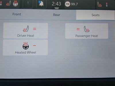 2023 Chrysler Voyager - Photo 18