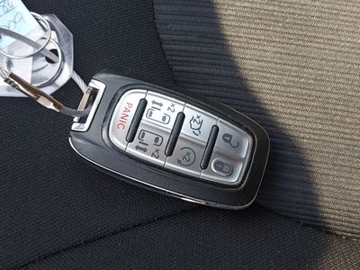 2023 Chrysler Voyager - Photo 15