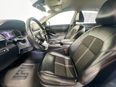 2023 Nissan Altima — photo 12 view