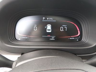 2025 Hyundai Venue - Photo 14