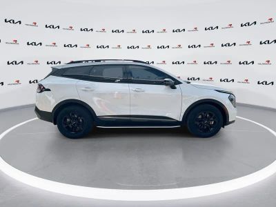 2023 Kia Sportage — photo 9 view