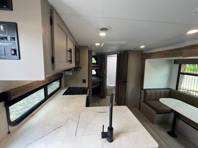 2026 KZ Confluence - Photo 9