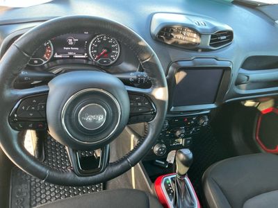 2022 Jeep Renegade - Photo 14