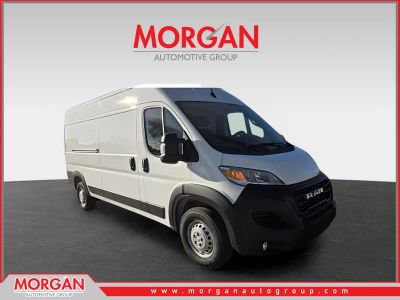 2026 Ram ProMaster 2500 High Roof in White — front three-quarter view