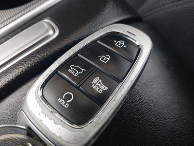2023 Hyundai Santa Fe — photo 15 view