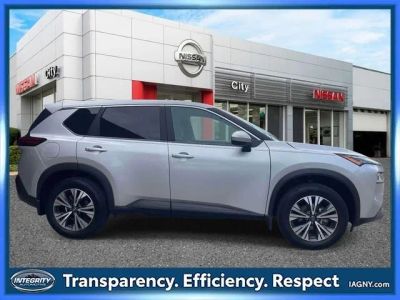 2023 Nissan Rogue — detail view