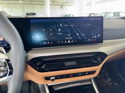 2025 BMW 4 Series — photo 35 view