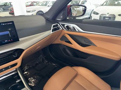 2025 BMW 4 Series — photo 12 view