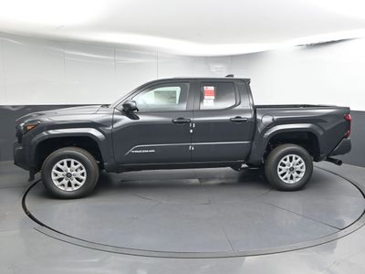 2025 Toyota Tacoma SR5 Truck Double Cab — photo 7 view