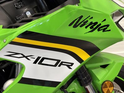 2025 Kawasaki Ninja ZX-10R KRT Edition - Photo 13