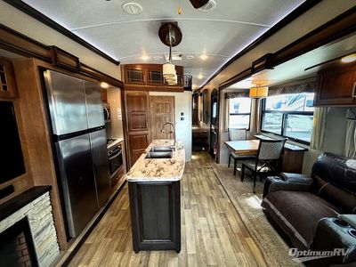 2017 Keystone Montana - Photo 5