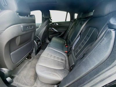 2022 BMW X6 — photo 24 view