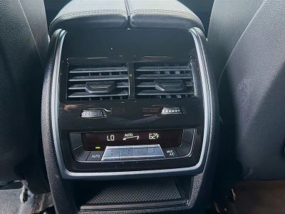 2022 BMW X6 — photo 23 view