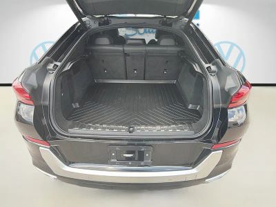 2022 BMW X6 — photo 27 view