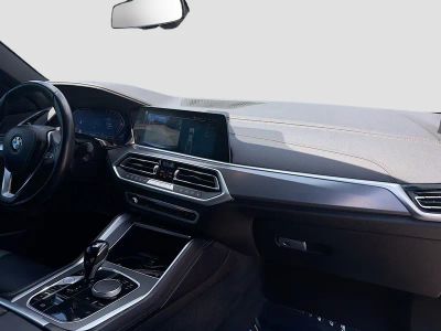 2022 BMW X6 — photo 33 view