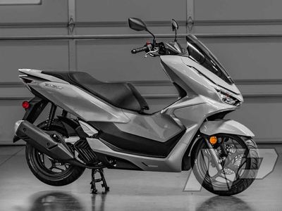 2026 Honda PCX - Photo 1