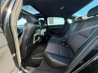 2022 Honda Accord — photo 32 view