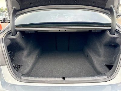 2023 BMW 5 Series — photo 12 view