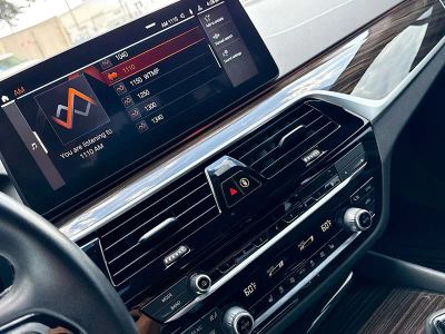 2023 BMW 5 Series — photo 28 view