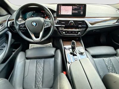 2023 BMW 5 Series — photo 16 view