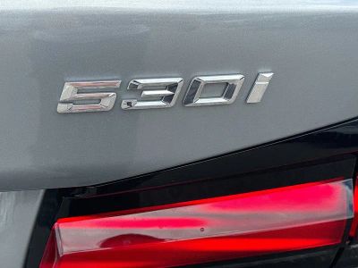2023 BMW 5 Series — photo 11 view
