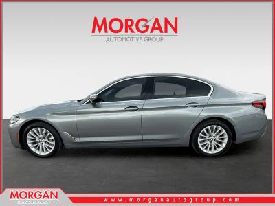 2023 BMW 5 Series — engine compartment view