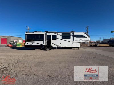 2025 Solitude 388MBS - Photo 10