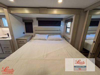 2025 Solitude 388MBS - Photo 36