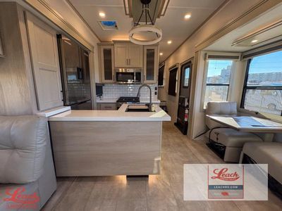 2025 Solitude 388MBS - Photo 18