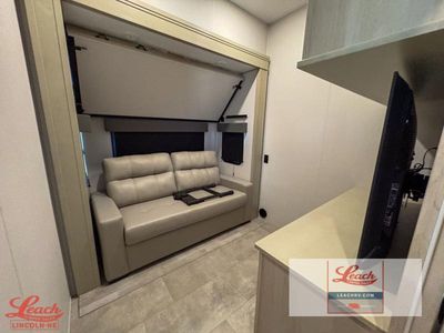 2025 Solitude 388MBS - Photo 24