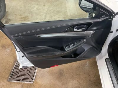 2023 Nissan Maxima - Photo 15