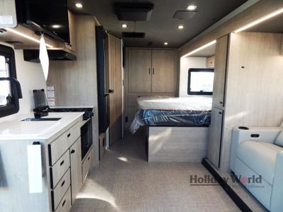 2025 Grand Design Lineage - Photo 7