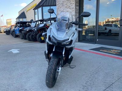 2026 Honda ADV160 - Photo 3