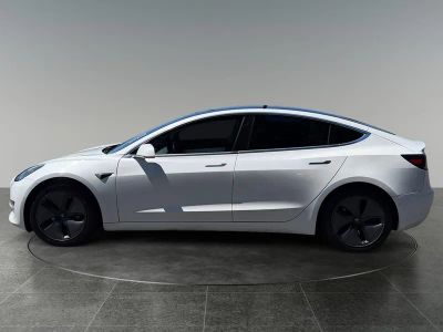 2020 Tesla Model 3 — detail view