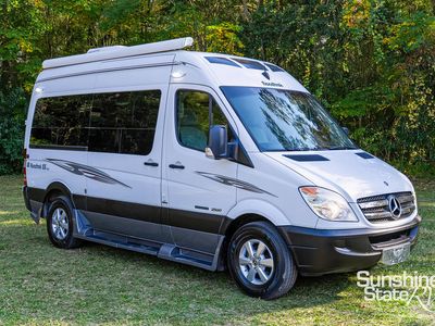 2014 Roadtrek SS - Photo 12