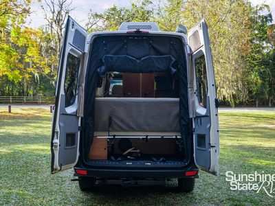 2014 Roadtrek SS - Photo 6