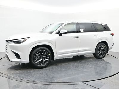 2026 Lexus TX - Photo 2