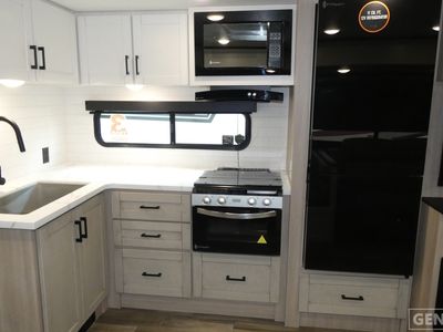 2026 Highland Ridge RV Range Lite - Photo 7