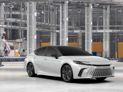 2026 Toyota Camry - Photo 17