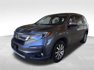 2019 Honda Pilot — rear three-quarter view